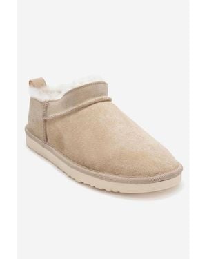 Forever & Always Shoes Yukon Leather Ankle Boot () - White