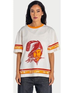 The Wild Collective Tampa Bay Buccaneers Oversized Established Boyfriend T-shirt - White
