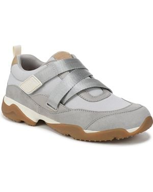Vionic Walk Slim Gia Walking Shoes - White