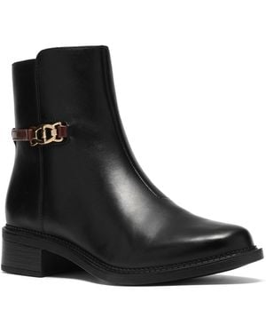 Clarks Maye Kaylie Zipper Booties - Black