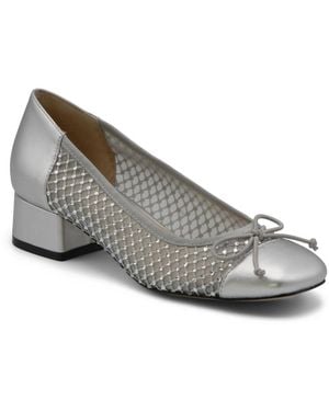 Charles David Zenith Low Heel Shoe - Gray