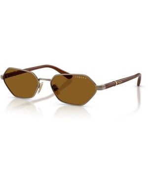 Vogue Eyewear Polarized Butterfly Sunglasses Vo4349s - Brown
