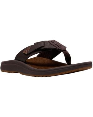Clarks Cloudsteppers Breeze Flip-flop Sandals - Brown