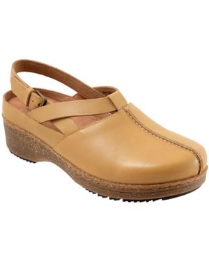 Softwalk Arica Clog - Brown