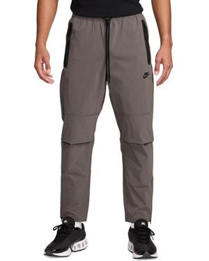 Nike Woven Tech Pants - Gray