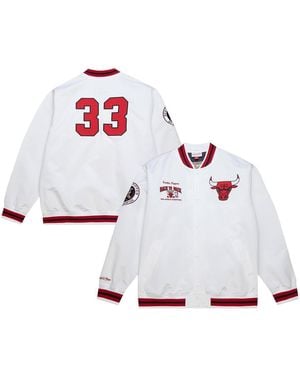 Mitchell & Ness Scottie Pippen Chicago Bulls Nba Legends Full-snap Satin Jacket - White