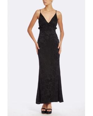 ONE33 SOCIAL The Isabelle V-neck Slip Gown - Black