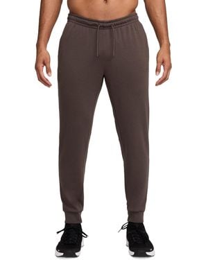 Nike Primary Dri-fit Uv Versatile sweatpants - Gray