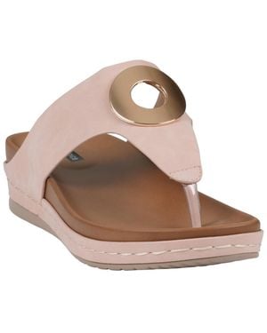Gc Shoes Seli Thong Wedge Sandals - Brown