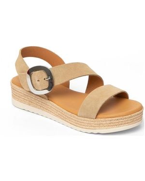 Menina Step Liena Flat Sandal - Brown