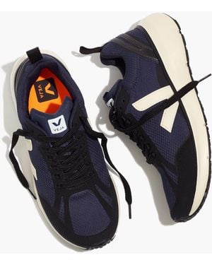 MW Veja&Trade; Condor 2 Trainers - Blue