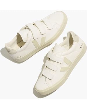 MW Veja&Trade; Recife Trainers - Natural
