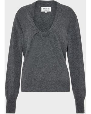 Maison Margiela Strickpullover Mit Verdrehtem Rundhalsausschnitt Und Raffung, Frau, Größe - Grau