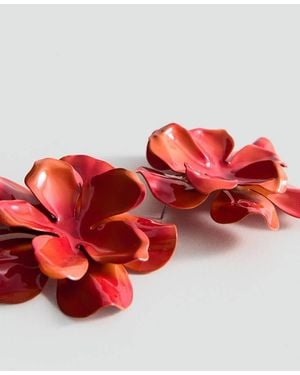Mango Embossed Flower Earrings - Red