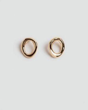 Mango Earrings With Round Relief - Metallic