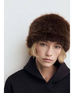 Mango Faux-Fur Beanie - Black