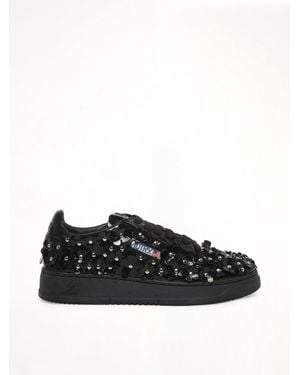 Autry Medalist Low Patent Flower Trainer - Black