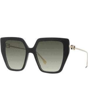 Fendi Fe40012U Cat Eye Sunglasses With Gradient Lens - Black