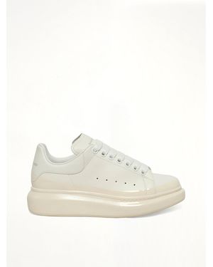 McQueen Larry Oversized Trainer - White