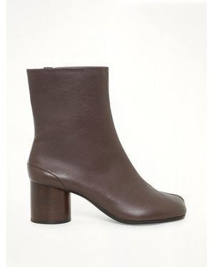 Maison Margiela Tabi Ankle Boots H60 - Brown