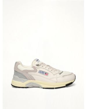 Autry Hyperway Low Trainer - White