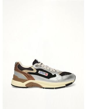 Autry Hyperway Low Trainer - White