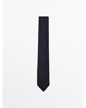 MASSIMO DUTTI 100% Garza Silk Micro Textured Tie - Blue