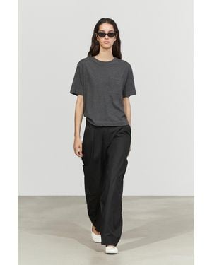 MASSIMO DUTTI Pantalón Barrel Fit Cargo - Negro