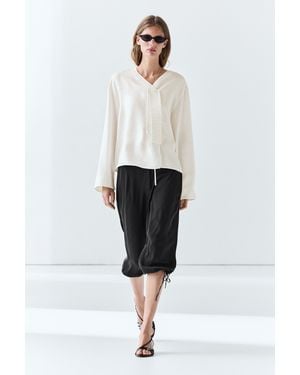 MASSIMO DUTTI Flowing Linen-Blend Blouse With Button Detail - White