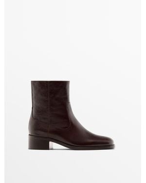 MASSIMO DUTTI Crackled Leather Flat Ankle Boots - White