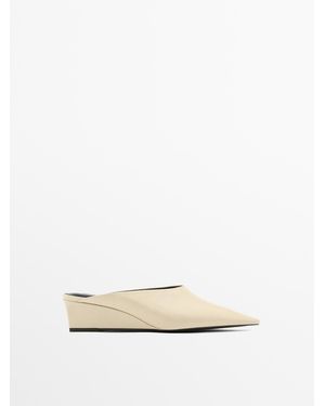 MASSIMO DUTTI Instapper Met Sleehak - Naturel