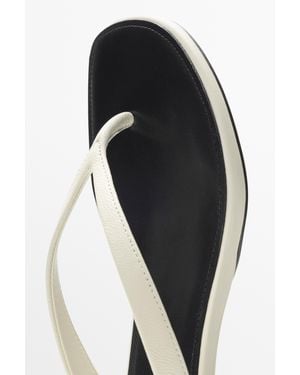 MASSIMO DUTTI Mid-Heel Sandals With Toe Divider - Black