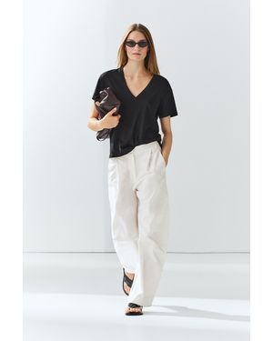 MASSIMO DUTTI Flowing V-Neck T-Shirt - White