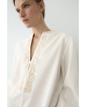 MASSIMO DUTTI Flowing Oversize Blouse With Stand Collar And Embroidery - Natural