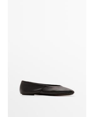 MASSIMO DUTTI Soft Leather Ballet Flat - White