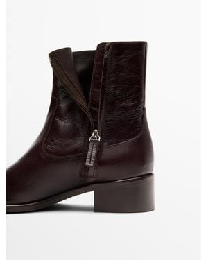 MASSIMO DUTTI Crackled Leather Flat Ankle Boots - White