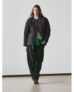 MASSIMO DUTTI Quilted Cape Jacket - Black