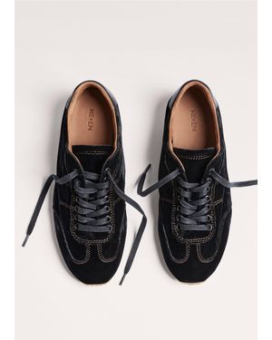 ME+EM Velvet Retro Runner - Black