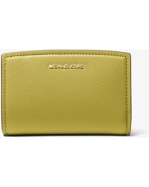 Michael Kors Mk Bryant Medium Pebbled Leather Wallet - Green