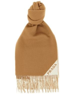 Prada Winter Scarves - Marrón