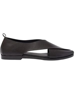 SCAROSSO Flat Sandals - Black