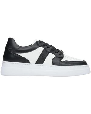 ESTRO Trainers - Black