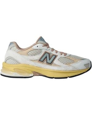 New Balance Trainers - White