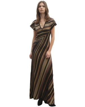 Akep Maxi Dresses - Brown