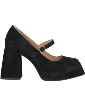Alma En Pena. Court Shoes - Black