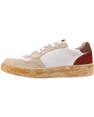 Back70 Trainers - White