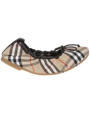 Burberry Ballerinas - Black