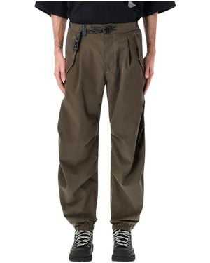 and wander 95 High Count Cloth Side Zip Hemm Pants - Grau
