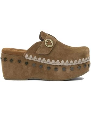 Mou Schoenen ,Bruin ,Suède Suède Plateau Klompen Met Studs En Gevlochten Detail