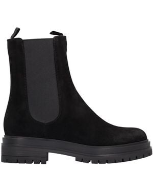 Gianvito Rossi Chelsea Boots - Black